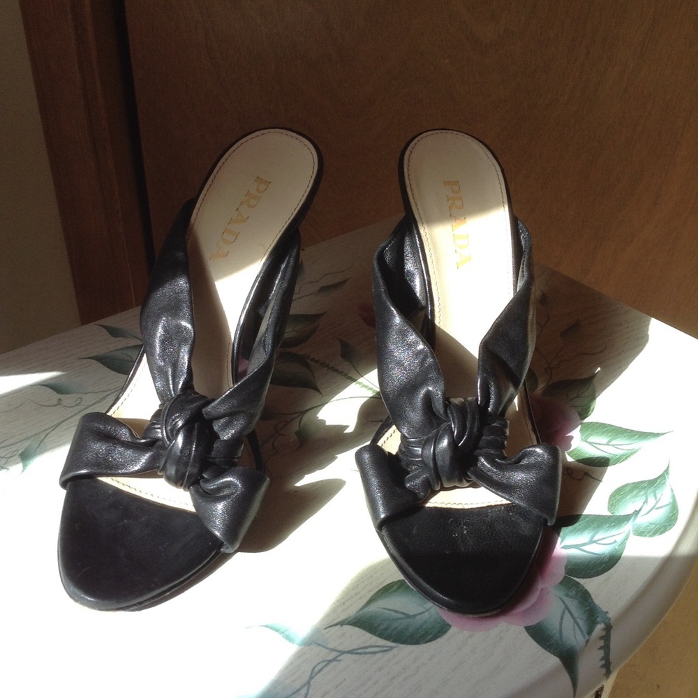 PRADA Absolutely Exquisite Sandal Heels & Dustbag